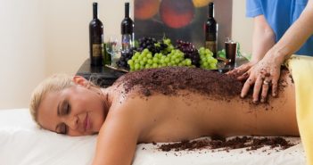 Vinoterapia…anche per gli astemi Fisar Montecarlo Vinoterapia